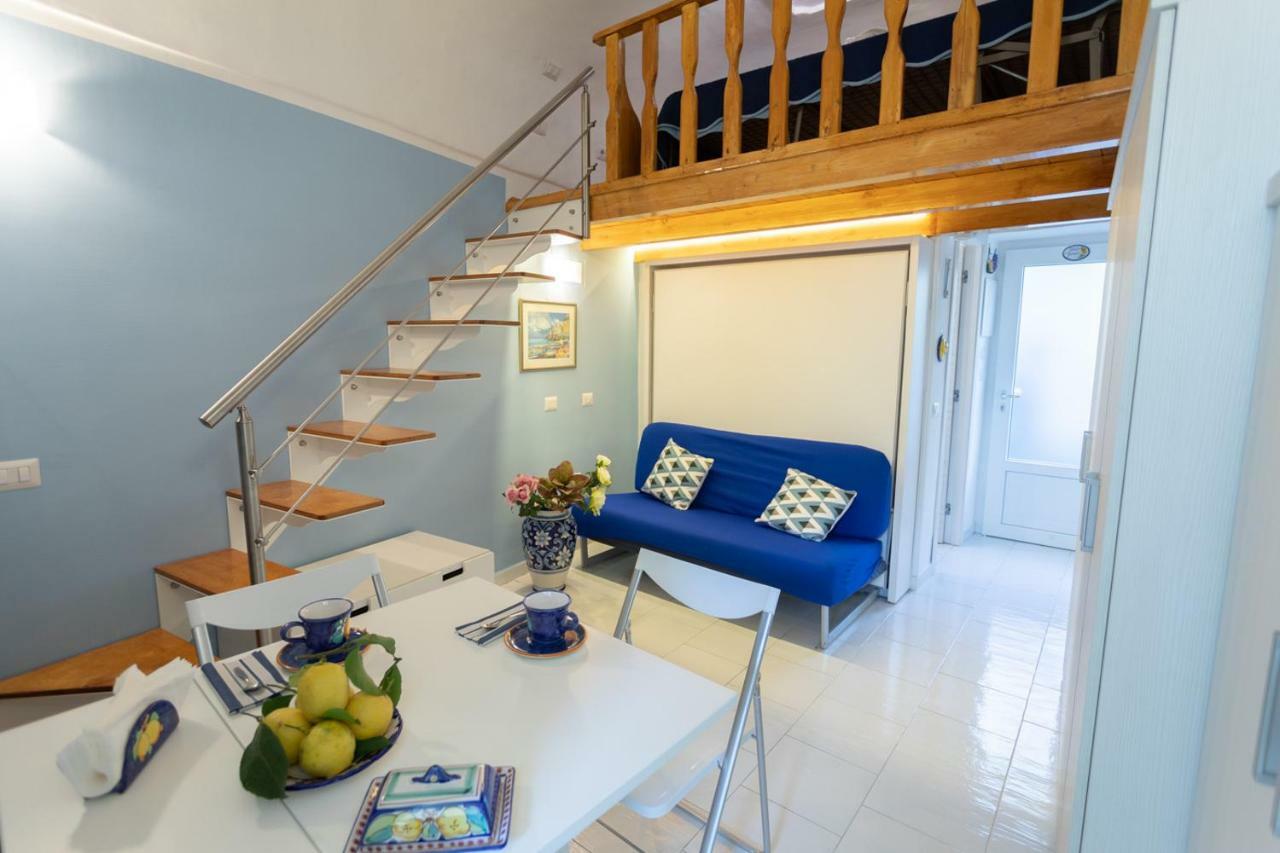Casa Vacanze Freeholiday House Минори Экстерьер фото