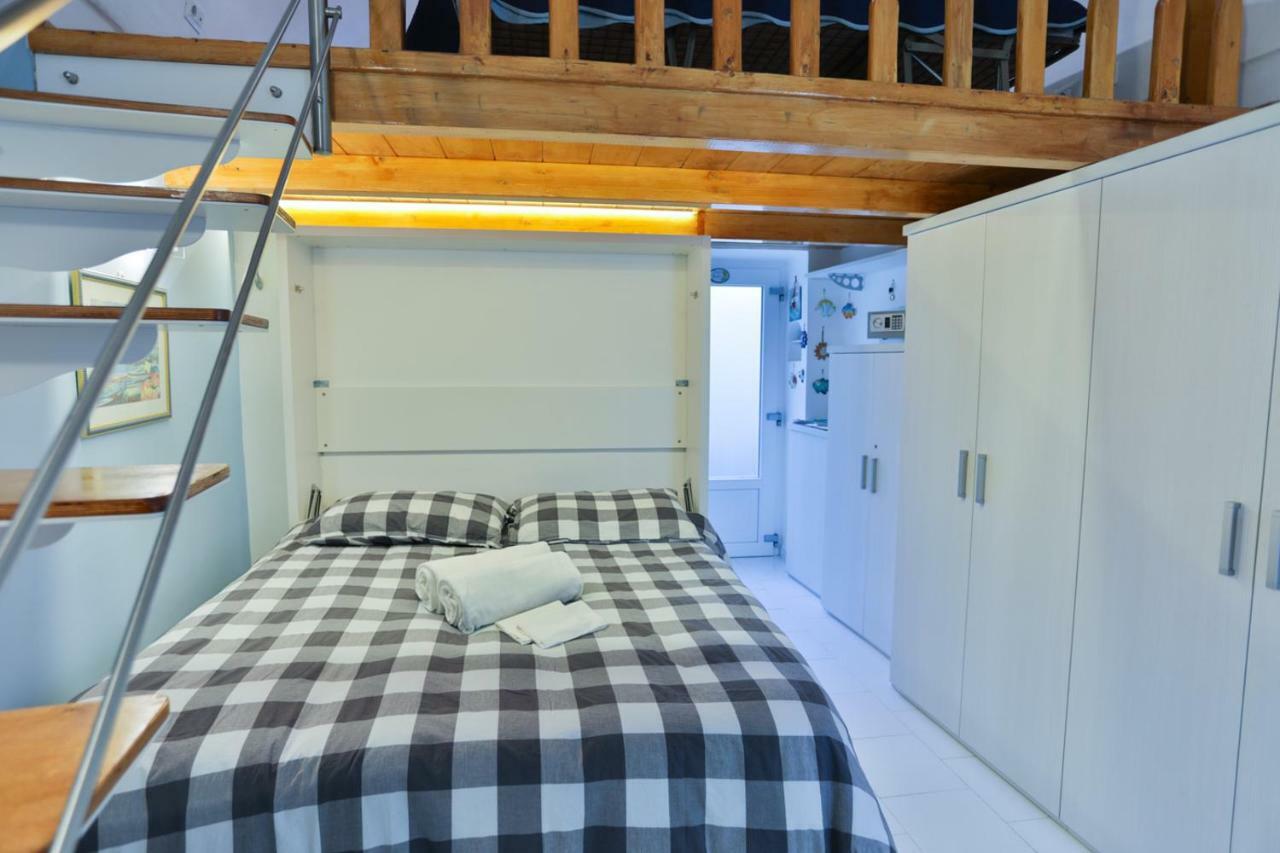Casa Vacanze Freeholiday House Минори Экстерьер фото