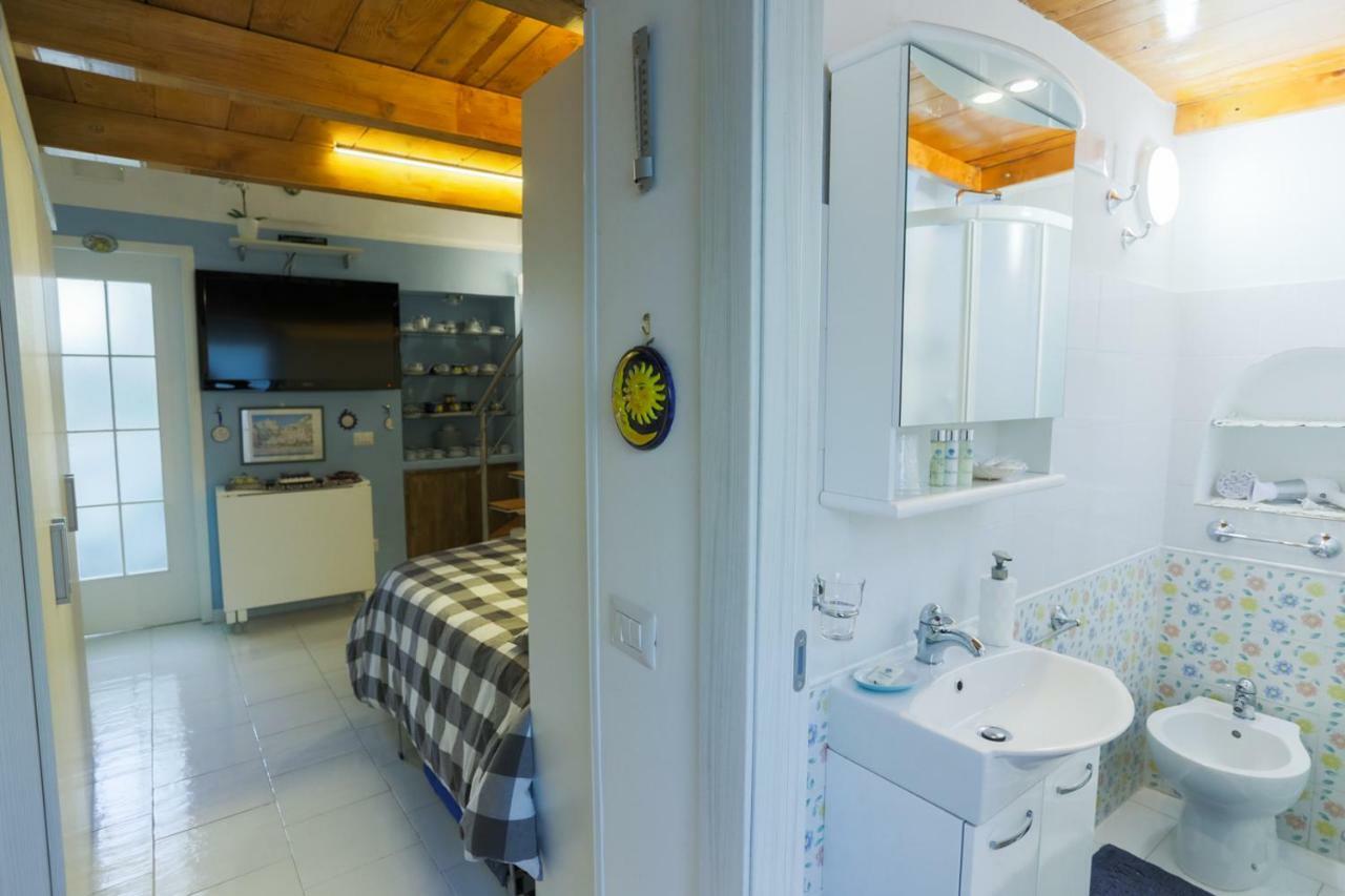 Casa Vacanze Freeholiday House Минори Экстерьер фото